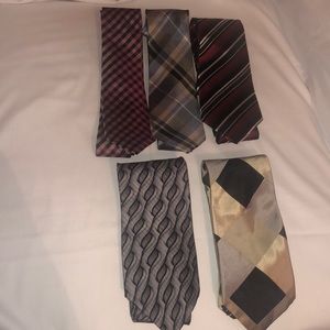 Bundle of 5 ties different brands